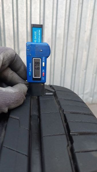 Шины б/у 235 50 R19 Hankook Ventus S1 evo3 suv 250225 фото