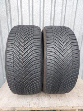 Шины б/у 235 40 R19 Continental AllSeason Contact 263229 фото