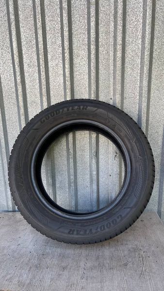 Шини б/у 215 60 R17 GoodYear Vector4Season Gen 3 265039 фото