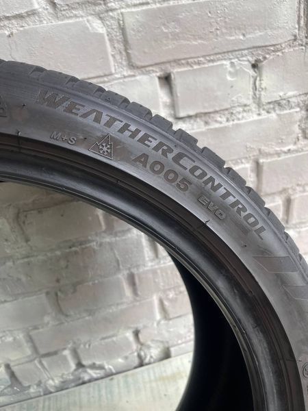 Шини б/у 245 40 R19 Bridgestone Weather Control A005 265369 фото