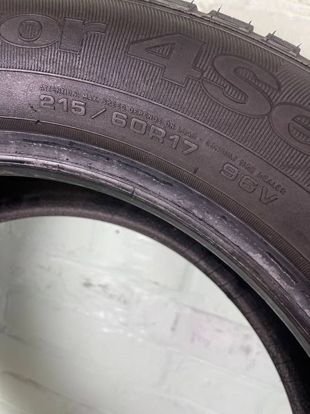 Шини б/в 215/60 R17 GoodYear Vector 4Seasons 240195 фото