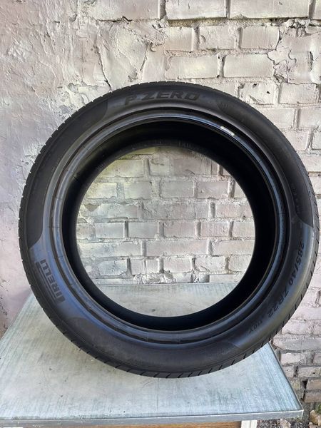 Шины б/у 285/40 R22 Pirelli P Zero S