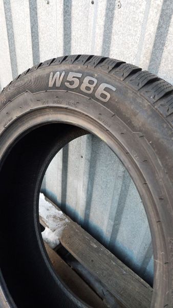 Шини б/в 235/55 R17 Ovation W586 241622 фото