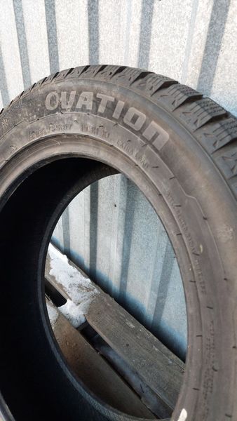 Шини б/в 235/55 R17 Ovation W586 241622 фото