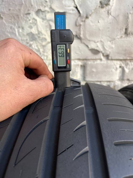 Шини б/в 255/35 R18 Nexen N'Fera SU4 265516 фото