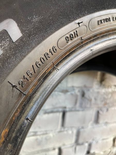 Шини б/в 215 60 R16 BFGoodrich g-Force Winter 2 267291 фото