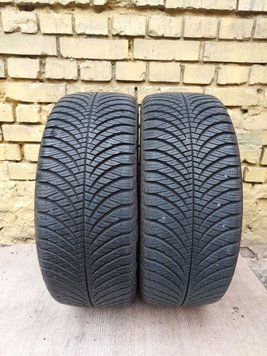 Шины б/у 215 45 R17 GoodYear Vector 4Season Gen 2 251640 фото