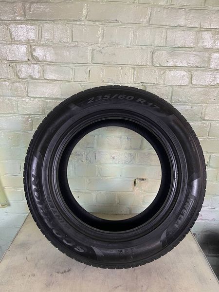 Шини б/в 235/60 R17 Pirelli Scorpion Winter 253108 фото
