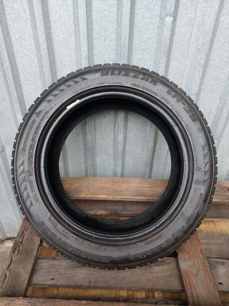 Шины б/у 195/55 R16 Bridgestone Blizzak LM25 241708 фото