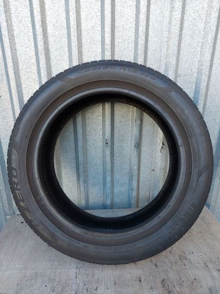 Шины б/у 235/50 R19 Pirelli P Zero 251200 фото