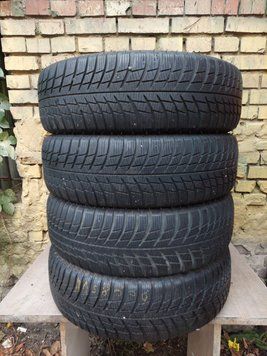 Шини б/в 215 65 R17 Bridgestone Blizzak LM001 240202 фото