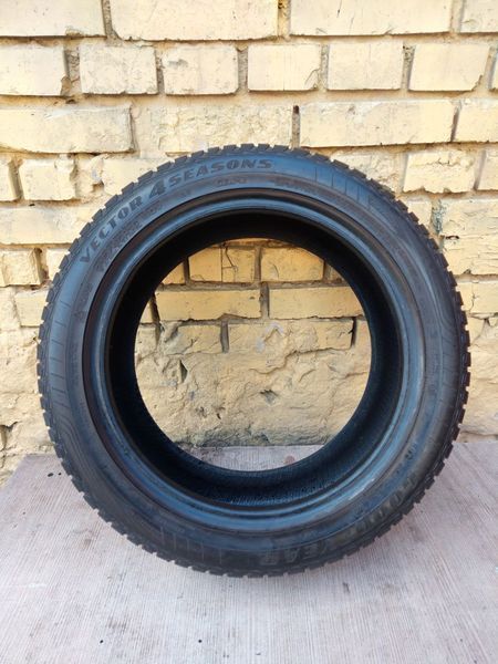 Шини б/в 215 45 16 Goodyear Vector 4 Seasons Gen2 240355 фото