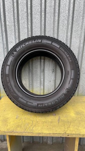 Шины б/у 235 65 R16C Michelin Agilis 265245 фото
