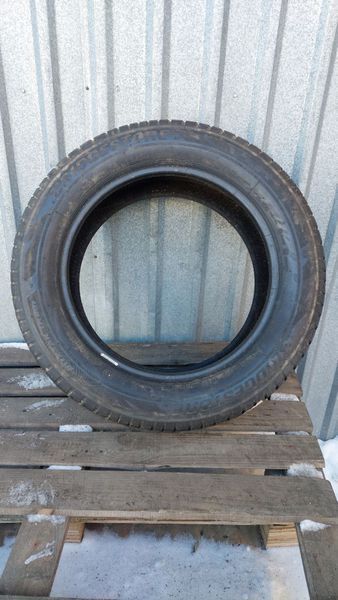 Шины б/у 225/60 R18 Bridgestone Blizzak LM001 RFT 241528 фото