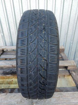 Шины б/у 215 65 R16C Bridgestone Blizzak LM18C 241420 фото