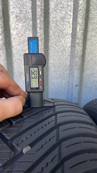 Шины б/у 235 50 R17 Hankook Kinergy 4S2 265050 фото