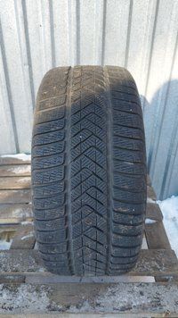 Шины б/у 255 40 R18 Pirelli Winter Sottozero 3 rft 240072 фото
