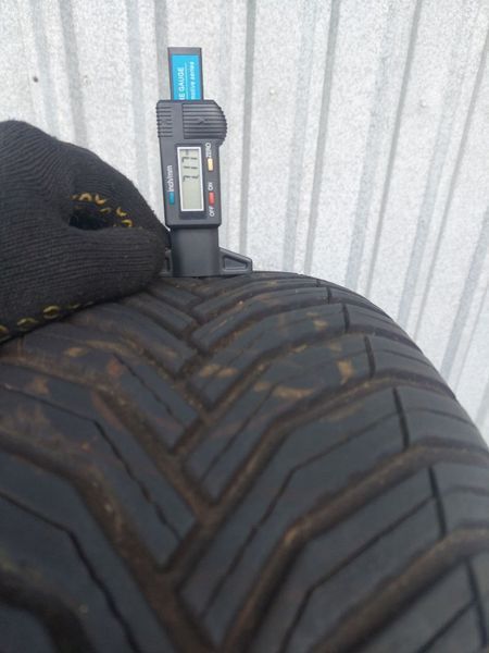 Шины б/у 225/50 R19 Michelin CrossClimate 2 241506 фото