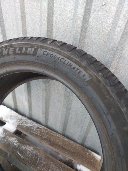 Шины б/у 225/50 R19 Michelin CrossClimate 2 241506 фото
