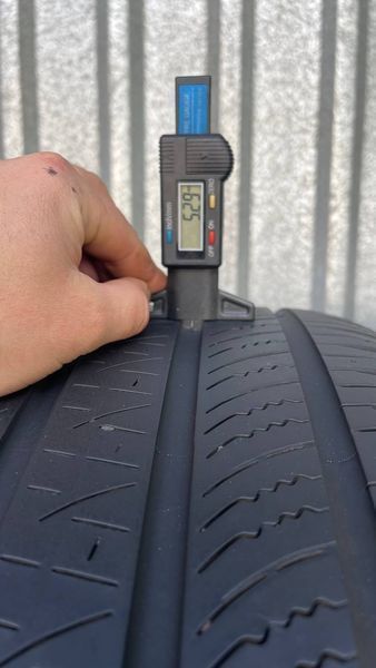 Шини б/у 275 40 R22 Pirelli Scorpion Zero AllSeason LR