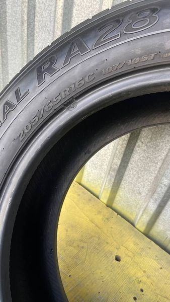 Шины б/у 205 65 16C Hankook Radial 240957 фото