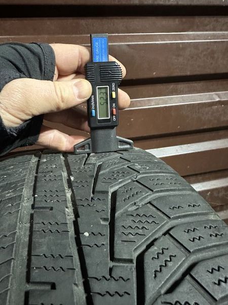 Шини б/в 205 55 16 Hankook Winter Icept evo2 240312 фото