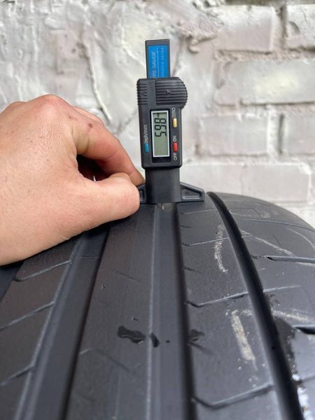 Шины б/у 255/35 R21 Pirelli P Zero PZ4 265314 фото
