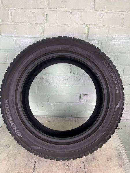 Шини б/в 215/55 R17 Hankook Kinergy 4S 251592 фото