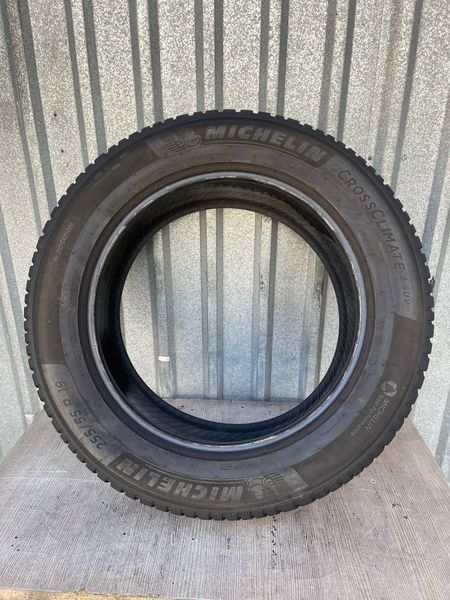 Шины б/у 255 55 R19 Michelin Cross Climate 2 263216 фото