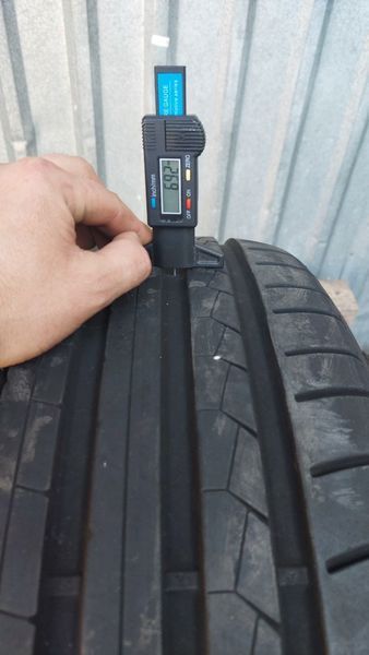 Шины б/у 255/45 R17 Dunlop SP Sport Maxx GT 241114 фото