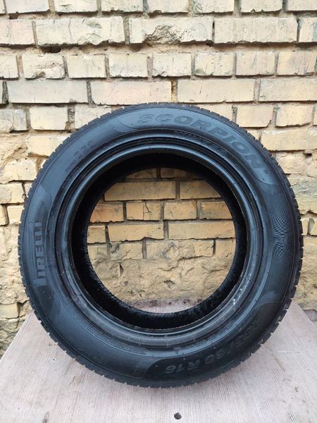 Шини б/в 235 60 R18 Pirelli Scorpion Winter 253170 фото