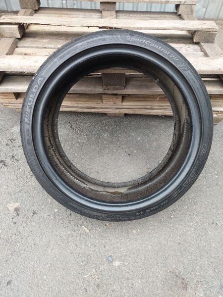 Шины б/у 235 35 R19 Fulda SportControl 2 241001 фото