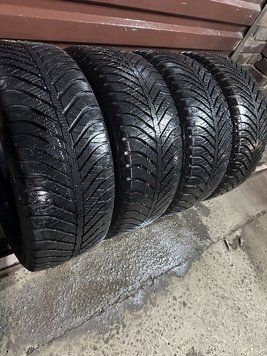 Шини б/в 215 55 16 GoodYear Vector 240239 фото