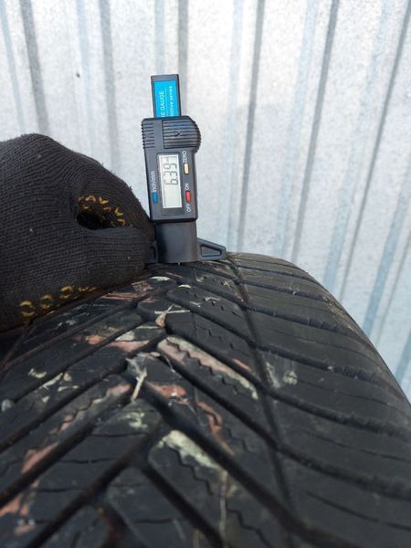 Шини б/у 235 50 R19 Hankook Kinergy 4S2 241511 фото