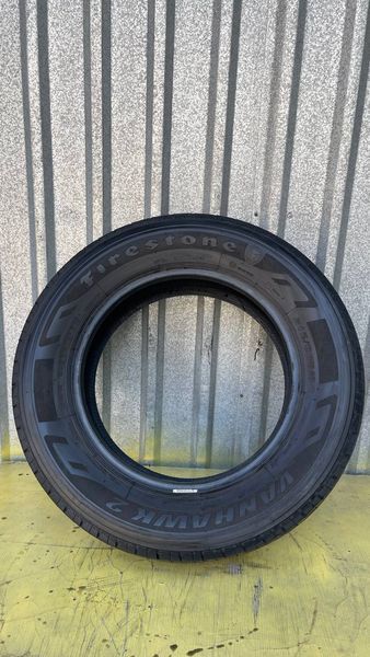 Шини б/у 215 65 R16C Firestone Van Hawk 2 265125 фото