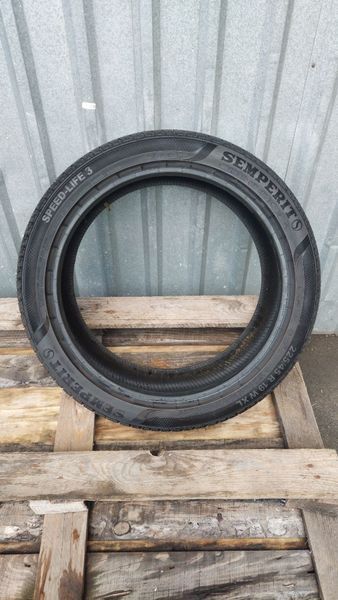 Шини б/в 225/45 R19 Semperit Speed Life 3 241002 фото