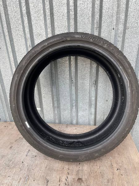 Шини б/у 225 35 R19 Hankook Ventus V12 evo2 263235 фото