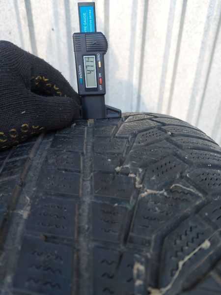 Шины б/у 255 45 R19 Hankook Winter Icept evo2 241480 фото