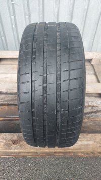 Шины б/у 225 35 R19 Vredesteine Ultrac Vorti 241007 фото