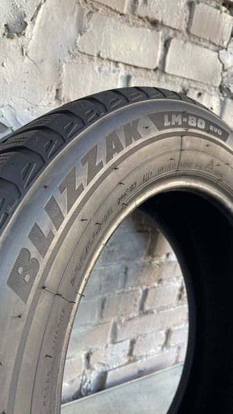 Шини б/в 235 60 R18 Bridgestone Blizzak LM80 267174 фото