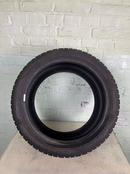 Шини б/в 295/35 R19 Pirelli Sottozero Winter 240 Serie 2 253052 фото