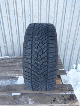 Шины б/у 245 45 R18 GoodYear UltraGrip Performance 241532 фото