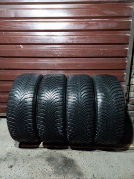 Шины б/у 205 55 16 Hankook Winter Icept RS2 241697 фото