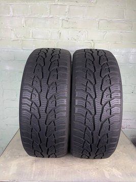 Шини б/в 205/50 R17 Uniroyal AllSeasonExpert 2 251653 фото