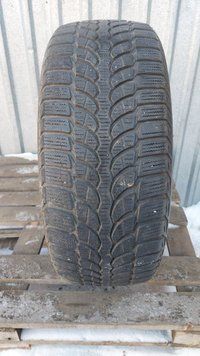 Шины б/у 235 55 R17 Bridgestone Blizzak LM32 253228 фото