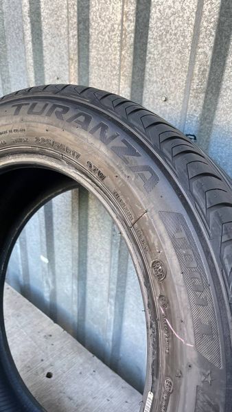 Шини б/у 225 55 R17 Bridgestone Turanza T001 rft 265058 фото