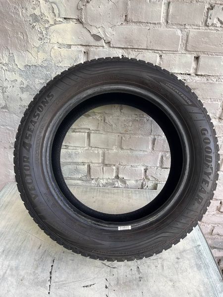 Шины б/у 205/55 R16 Goodyear Vector 4Seasons Gen-2 253010 фото