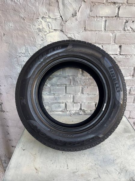 Шины б/у 215 65 R16 Pirelli Scorpion Winter 267014 фото
