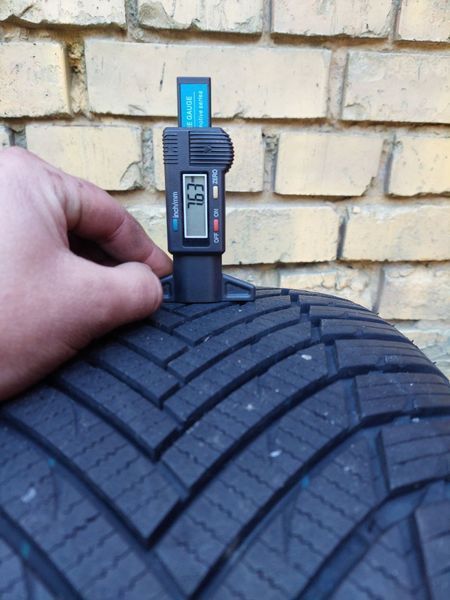 Шины б/у 245/40 R18 Imperial AllSeason Driver 251758 фото