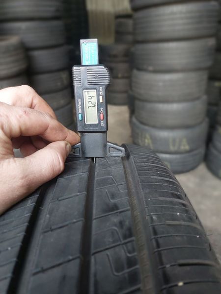 Шини б/в 175/65 R17 GoodYear EfficientGripPerformance 2 242172 фото